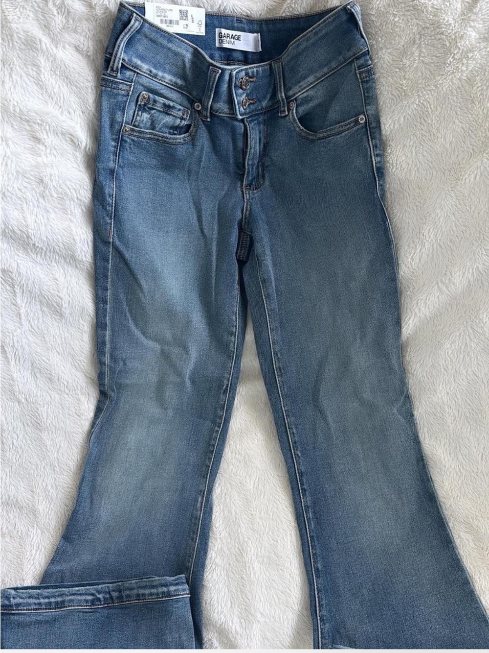 Women's LowRise Flare Blue Jeans - Classic Mid Wash